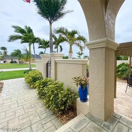 Image 4 - 2124 Southwest 49th Street, Cape Coral, FL 33914, USA - House for sale