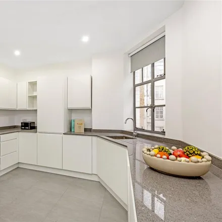 Rent this 4 bed apartment on Clive Court in Maida Vale, London