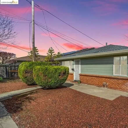 Buy this 5 bed house on 2132 Bright Place in Fairview, Alameda County