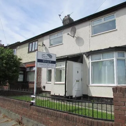 Rent this 3 bed duplex on NEW ST/DINOBEN AVE in New Street, St Helens