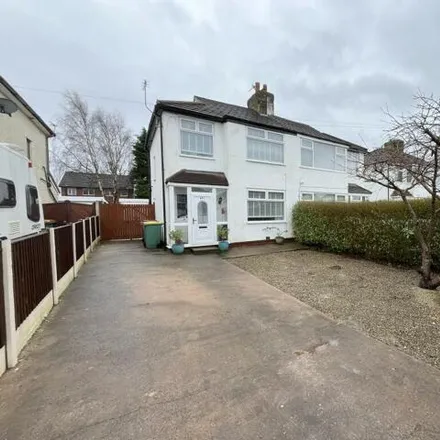 Buy this 3 bed duplex on Pig and Whistle in 849 Blackpool Road, Preston