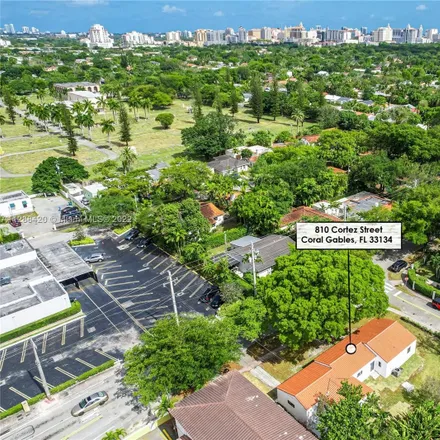Buy this 3 bed house on OYO Hotel Coral Gables - Miami Airport in 4700 Southwest 8th Street, Miami