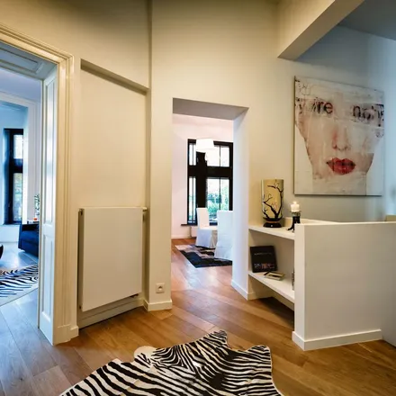 Image 4 - Avenue Palmerston - Palmerstonlaan 27, 1000 Brussels, Belgium - Apartment for rent