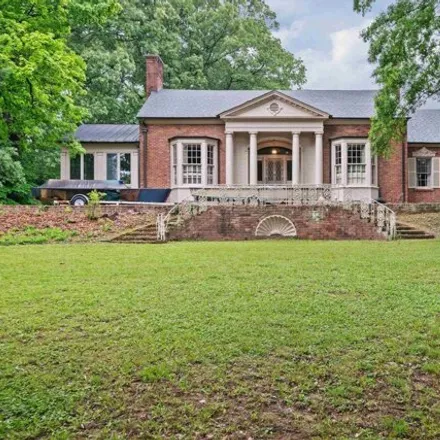 Buy this 5 bed house on 5622 Shady Grove Road in Memphis, TN 38120