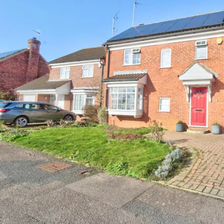 Image 1 - unnamed road, Luton, LU3 3XS, United Kingdom - House for sale