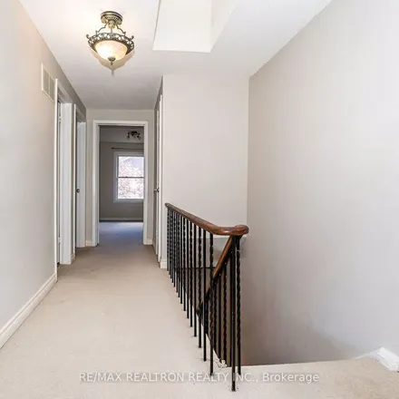 Image 1 - 3 Hyde Park Court, Markham, ON L3T 4X1, Canada - Townhouse for rent