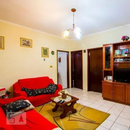 Buy this 2 bed house on Rua Conselheiro Lafayette in Jardim Utinga, Santo André - SP