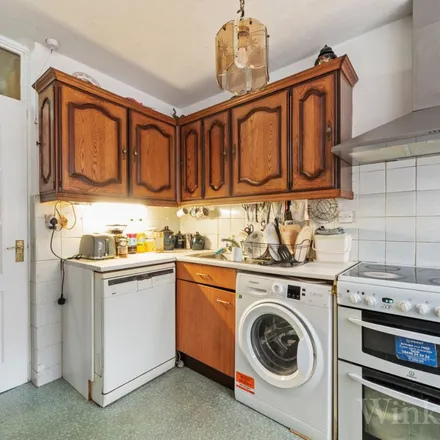 Rent this 3 bed apartment on Danube Court in Daniel Gardens, London
