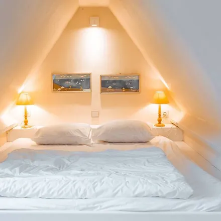 Rent this 4 bed house on 8420 De Haan