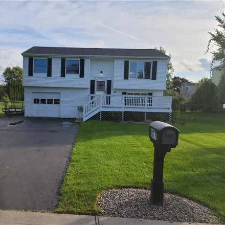 Buy this 4 bed house on 1177 Meadowbrook Lane in Farmington, NY 14425