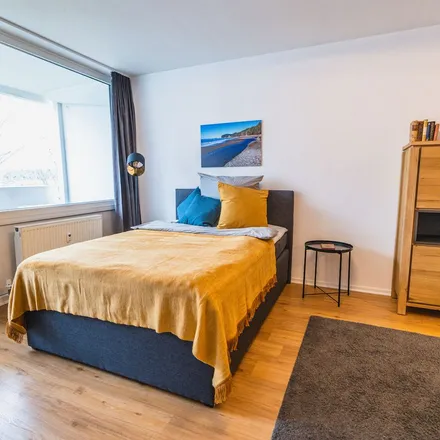 Image 4 - Mittlerer Hasenpfad 37, 60598 Frankfurt, Germany - Apartment for rent