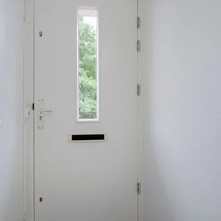Rent this 4 bed apartment on Meester G. Groen van Prinstererlaan 257 in 1181 TT Amstelveen, Netherlands