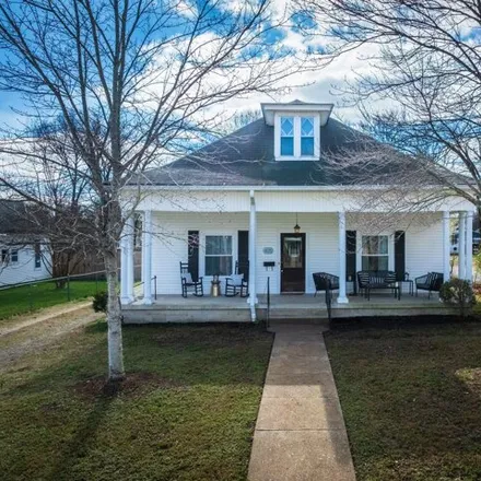Buy this 2 bed house on 407 Hay Long Avenue in Mount Pleasant, TN 38474
