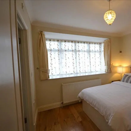 Image 1 - Prescelly Place, South Stanmore, London, HA8 6DH, United Kingdom - Room for rent