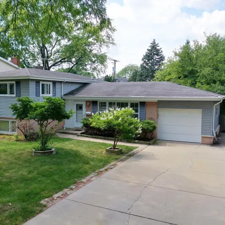 Buy this 3 bed house on 104 South Kenilworth Avenue in Mount Prospect, IL 60056