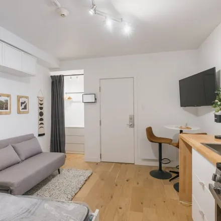 Rent this 1 bed apartment on 1312 Avenue du Chanoine-Morel in Quebec, QC G1S 1K4