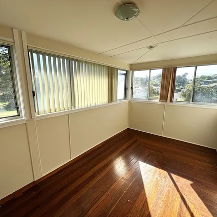 Rent this 3 bed apartment on Nambucca Heads Public School in Whaites Street, Nambucca Heads NSW 2448