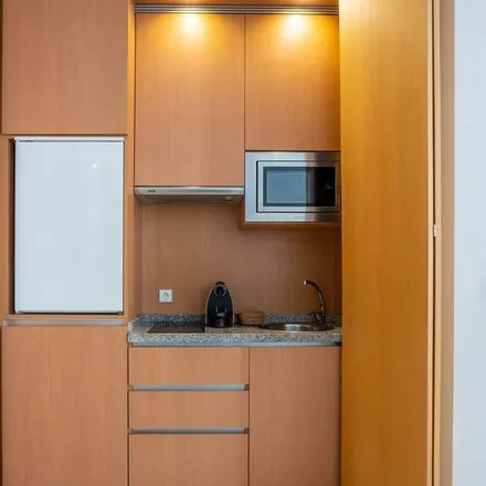 Rent this 1 bed apartment on Gaia in Largo 5 de Outubro, 4400-098 Vila Nova de Gaia