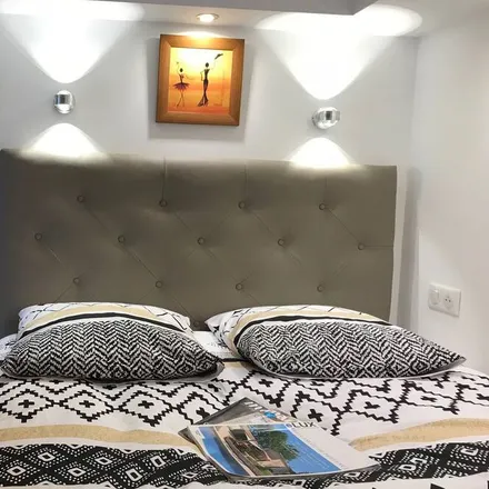Rent this 2 bed apartment on 20253 Patrimonio