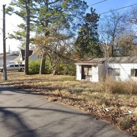 Buy this 1 bed house on 197 Saint Jacob Street in Morrilton, AR 72110