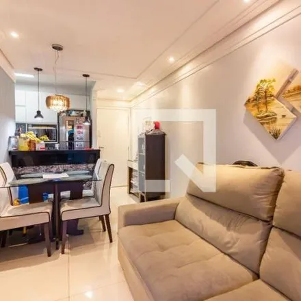 Buy this 2 bed apartment on Avenida César Abraão in Jardim das Flòres, Osasco - SP