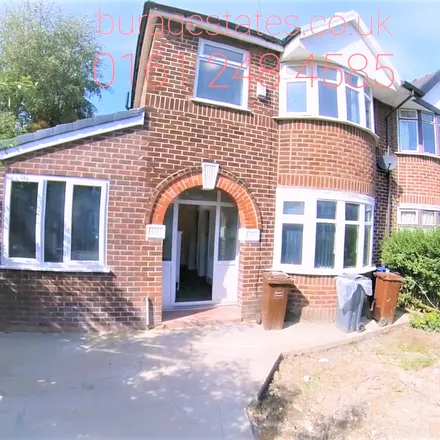 Rent this 6 bed duplex on Moorfield Avenue in Manchester, M20 4NE