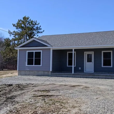 Buy this 3 bed house on 107 Golf Course Road in Newport, Penobscot County