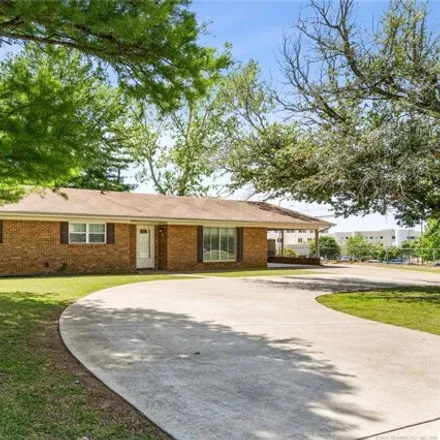 Image 1 - AllianceHealth Durant, 1800 West University Boulevard, Durant, OK 74701, USA - House for sale