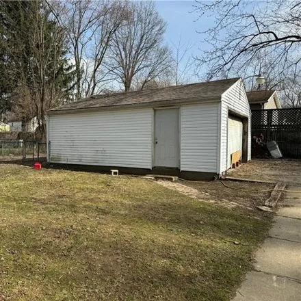 Image 3 - 2825 5th Street Southeast, Clear View Heights, Stark County, OH 44707, USA - House for sale
