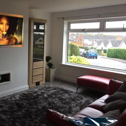 Rent this 2 bed house on Exmouth in Devon, England