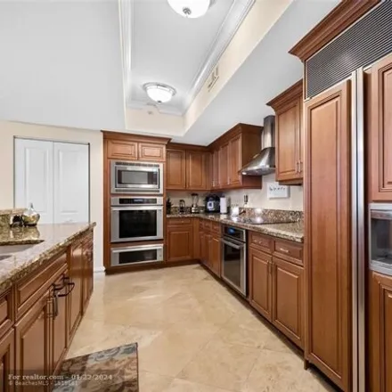 Image 9 - 1192 Hillsboro Mile, Hillsboro Beach, Broward County, FL 33062, USA - Condo for sale