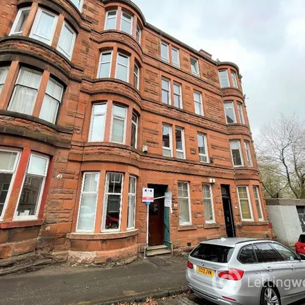 Rent this 1 bed apartment on Laurel Place in Thornwood, Glasgow