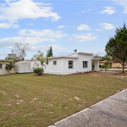 Buy this 2 bed house on 1011 12th Street in Lake Wales, FL 33853