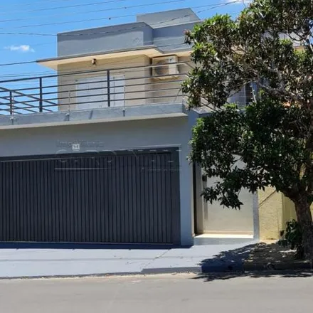 Buy this 4 bed house on Rua Diamantino Pereira in Jardim Acapulco, São Carlos - SP