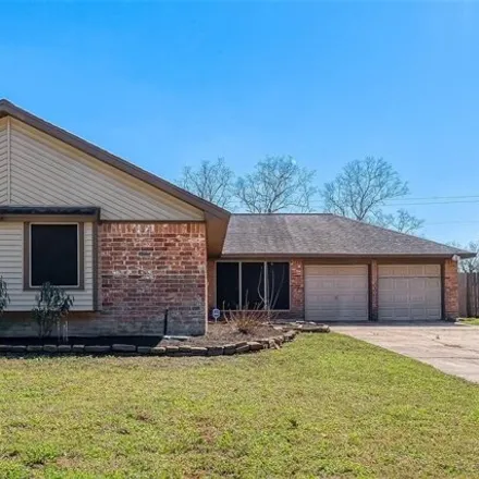 Buy this 4 bed house on 4312 Lariat Drive in Baytown, TX 77521