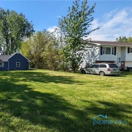 Buy this 3 bed house on 5547 Morrow Road in Reynolds Corners, Toledo