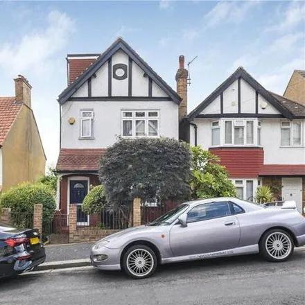 Buy this 3 bed house on St. Mary's Road in London, SE25 6UT