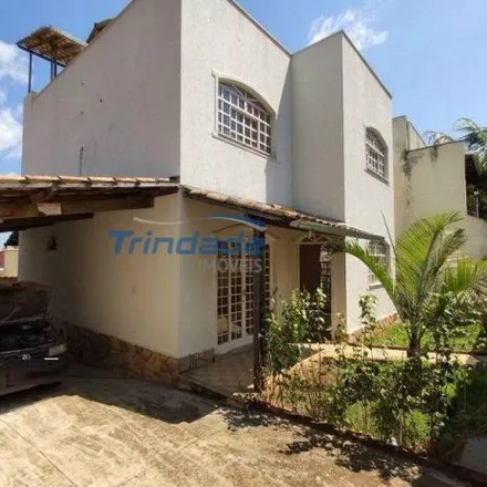 Rent this 3 bed house on Rua Francisco Terra in Heliópolis, Belo Horizonte - MG