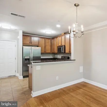 Image 3 - 22932 Spicebush Drive, Clarksburg, MD 20871, USA - Townhouse for rent