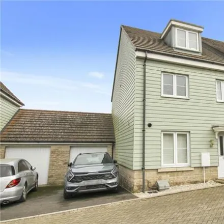 Buy this 3 bed duplex on Mill View in Wiltshire, SN5 4FL