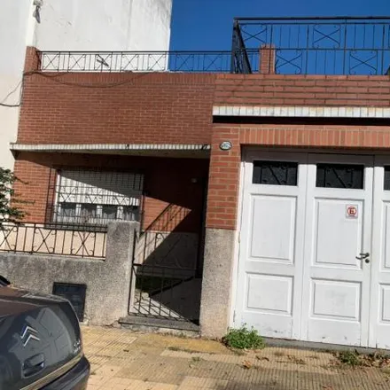 Buy this studio house on Joaquín Castellanos 5084 in Villa Pueyrredón, 1419 Buenos Aires