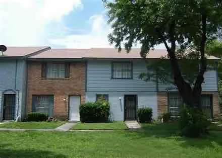 Rent this 2 bed townhouse on 138 Goodson Dr.