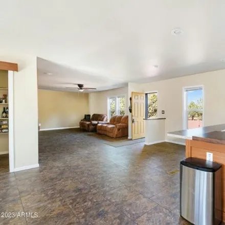 Image 8 - 7674 North Ponderosa Drive, Coconino County, AZ 86046, USA - Apartment for sale