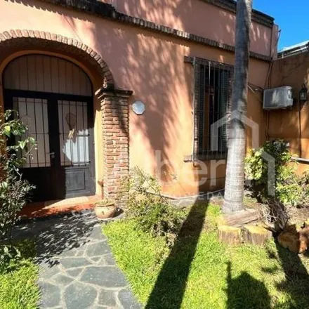 Image 2 - Directorio 1456, Partido de Morón, Haedo, Argentina - House for sale