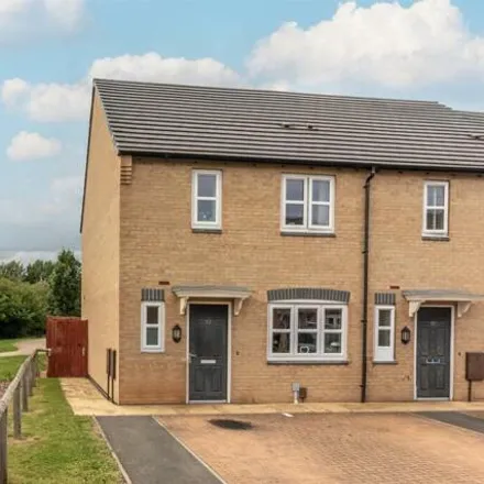 Buy this 3 bed townhouse on Tongue Way in Ruddington, NG11 6BA