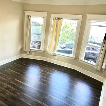 Image 6 - 820 East 31st Street, Los Angeles, CA 90011, USA - Room for rent