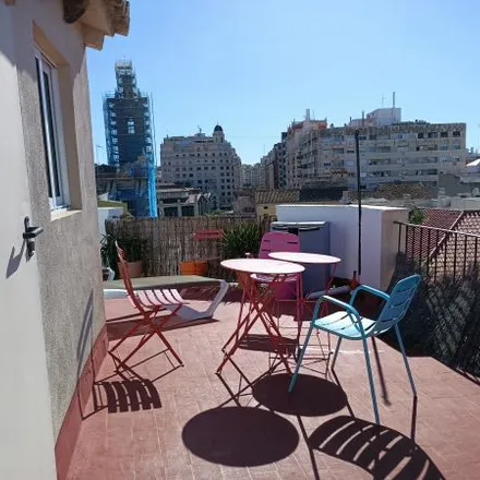 Rent this studio apartment on Hostal El Pilar in Plaça del Mercat, 19