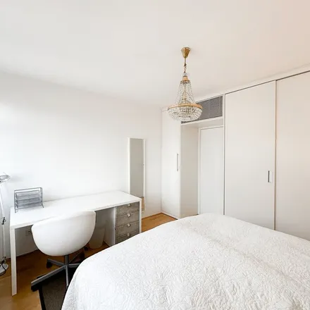 Image 4 - Rudolf Weisl, Boleslavská, 101 00 Prague, Czechia - Apartment for rent