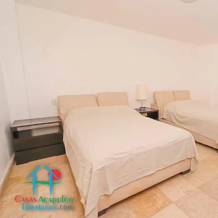 Buy this 4 bed apartment on unnamed road in Fracc. El Pueblito del Revolcadero, 39890 Puerto Marqués