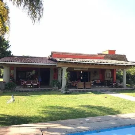 Rent this 5 bed house on Calle Real de Oacalco in 62737 Oacalco, MOR